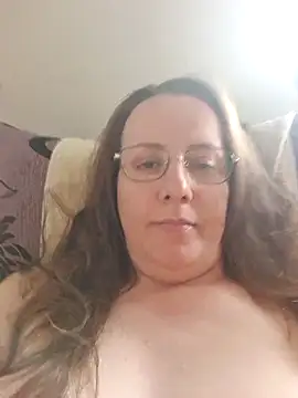 Snapshot of Goodass7 chatting on July 3, 2026, 3:29 pm Goodass7 online show from July 3, 2026, 3:29 pm