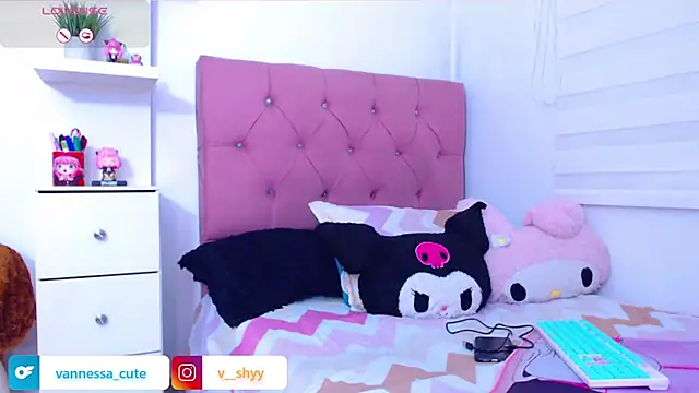 Vannessa  Shy online show from September 11, 2025, 10:32 pm