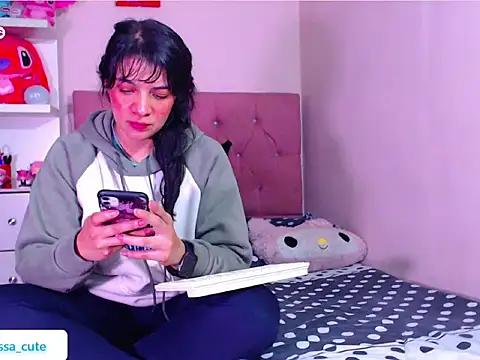 Vannessa  Shy online show from November 25, 2025, 11:38 pm