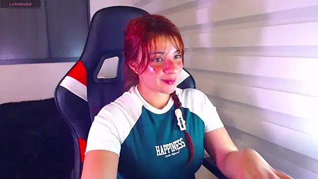 Vannessa  Shy online show from April 8, 2026, 11:48 pm