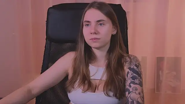  AnnaStark  online show from December 26, 2024, 8:53 pm