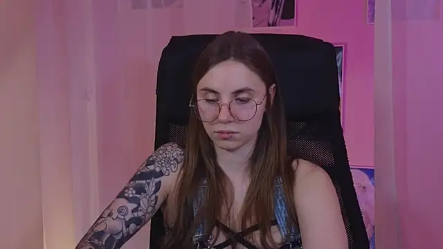  AnnaStark  online show from January 30, 2025, 2:27 am