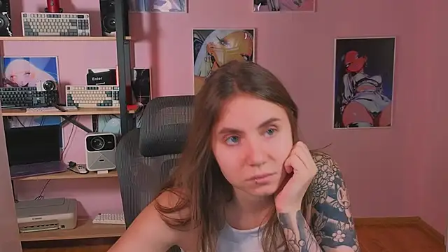  AnnaStark  online show from April 10, 2026, 8:24 pm