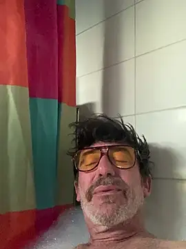 maxximere online show from February 21, 2026, 4:52 pm