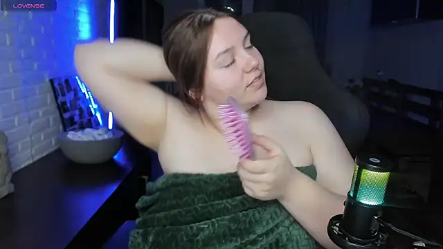 XNirvanaX online show from March 7, 2025, 2:46 am