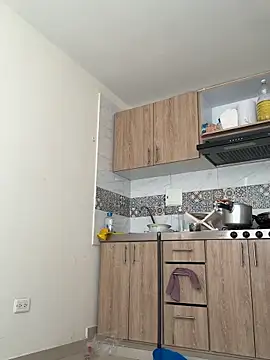 Indira Nahali1 online show from October 18, 2025, 2:40 pm