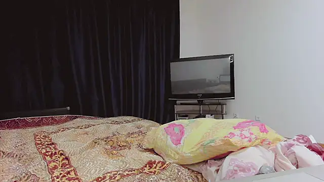 Larisa Sign online show from December 13, 2024, 9:13 am