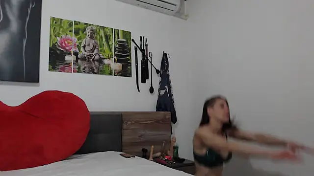 Naschkatze01 online show from March 22, 2025, 1:52 pm