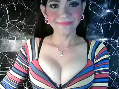 Rosebaumgardner1234 online show from January 25, 2025, 4:34 am