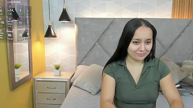 Snapshot of Sammy_Fit_ chatting on June 6, 2026, 12:43 pm Sammy Fit online show from June 6, 2026, 12:43 pm