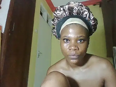 Snapshot of Sweetbaby004 chatting on May 11, 2026, 7:11 pm Sweetbaby004 online show from May 11, 2026, 7:11 pm