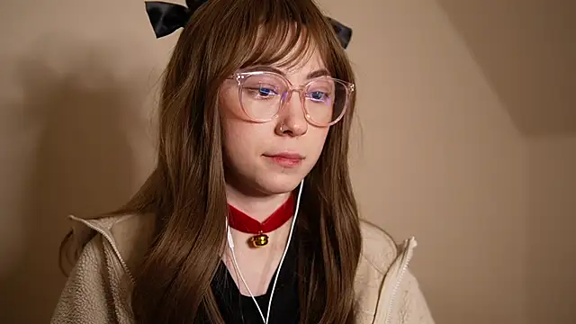 chibi moon  online show from December 10, 2024, 7:54 pm