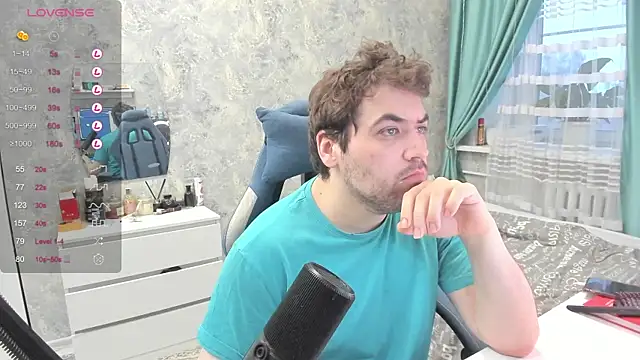 Morlaios online show from February 5, 2025, 1:33 pm