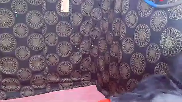 Snapshot of LunaRai chatting on January 9, 2026, 4:37 am LunaRai online show from January 9, 2026, 4:37 am