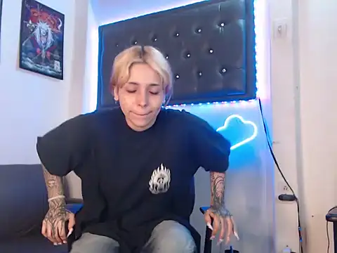 MaryJannes online show from February 27, 2025, 11:26 pm