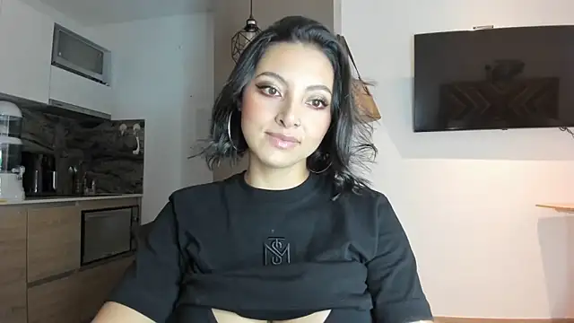 alexademie1 online show from January 5, 2025, 2:19 pm