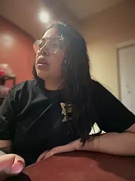 drizzypeach602 online show from February 8, 2025, 5:40 am