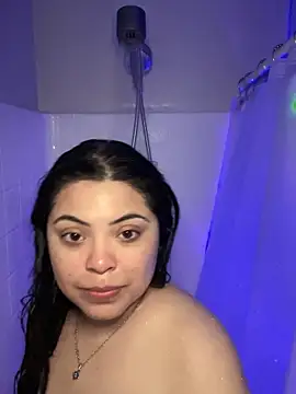 drizzypeach602 online show from March 10, 2025, 4:28 am