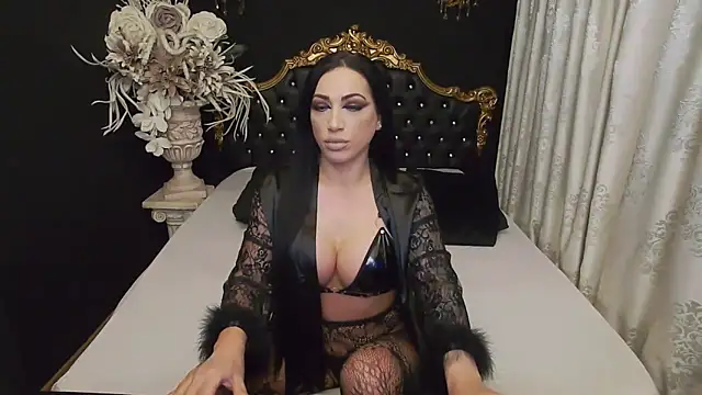 MichaelaDark online show from February 16, 2025, 5:04 am