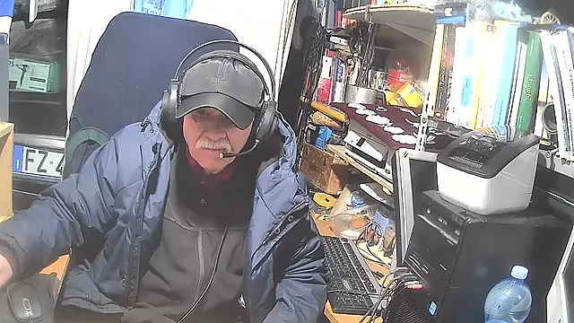 nonnomaturobisex online show from February 7, 2025, 8:11 am