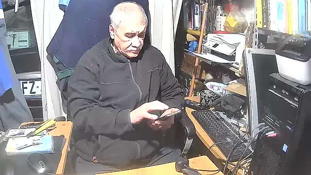 nonnomaturobisex online show from February 13, 2025, 7:35 am