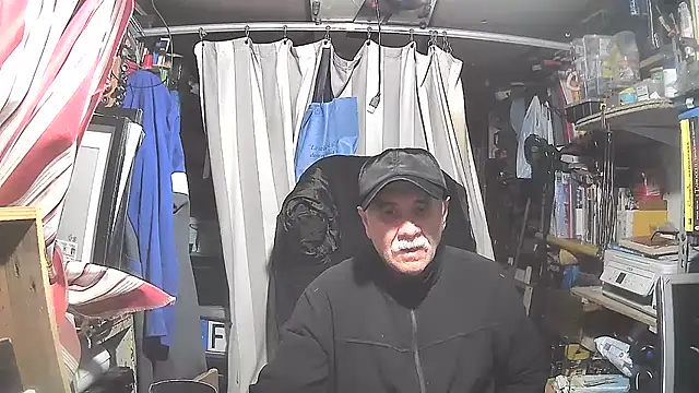 nonnomaturobisex online show from February 15, 2025, 9:05 am