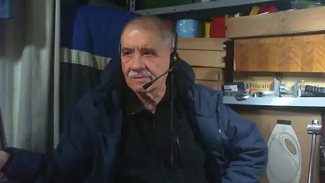 nonnomaturobisex online show from December 18, 2025, 7:58 am