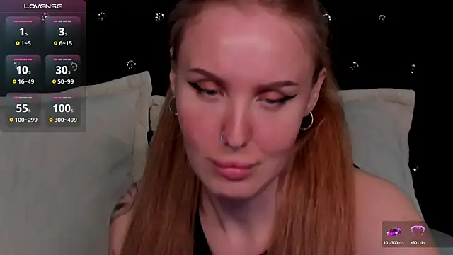 LianaFord online show from March 9, 2025, 3:43 am