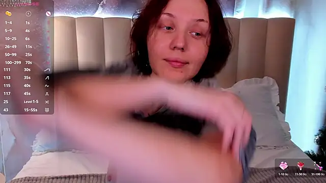 LianaFord online show from January 11, 2026, 2:27 am