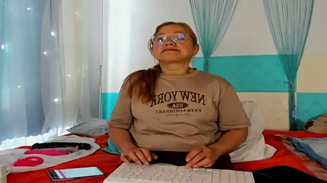 anthonela mature  online show from April 25, 2026, 5:32 pm