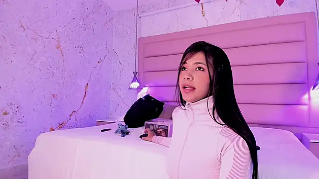 AntonellaRossi online show from February 20, 2025, 6:46 pm