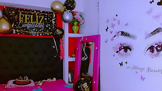 Snapshot of priscilahotker chatting on February 26, 2025, 6:58 am priscilahotker online show from February 26, 2025, 6:58 am