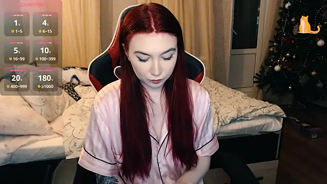 Cute lina online show from December 24, 2024, 3:37 pm