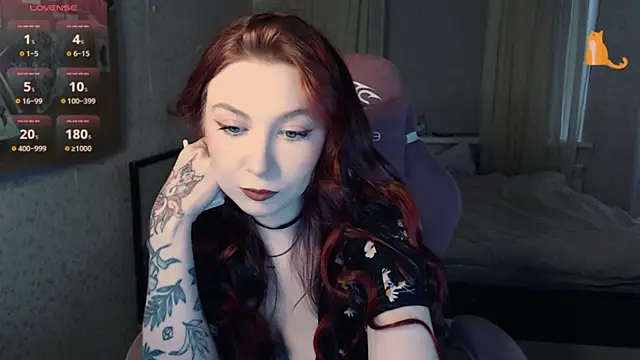 Cute lina online show from March 6, 2025, 11:47 am