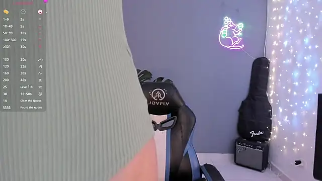 labrika  online show from October 15, 2025, 9:26 pm