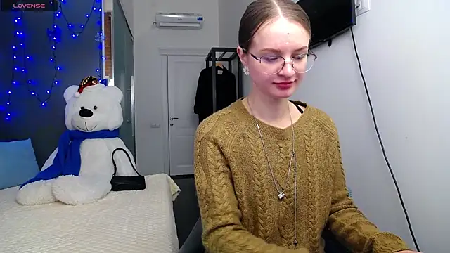 KateJonson online show from January 22, 2025, 7:46 am