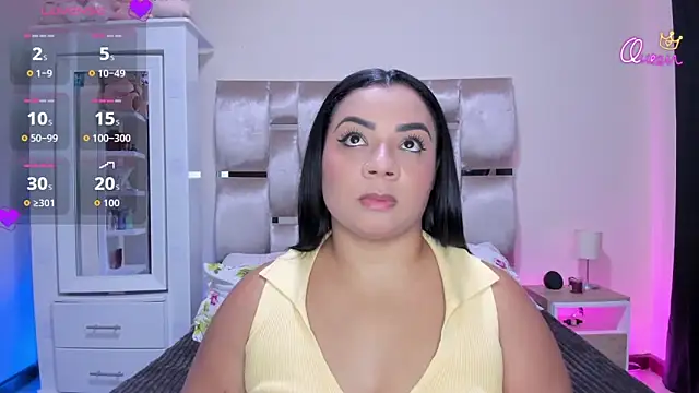 MelanyShayk online show from April 19, 2026, 8:55 pm