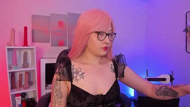  asami chieko  online show from January 9, 2025, 9:37 pm