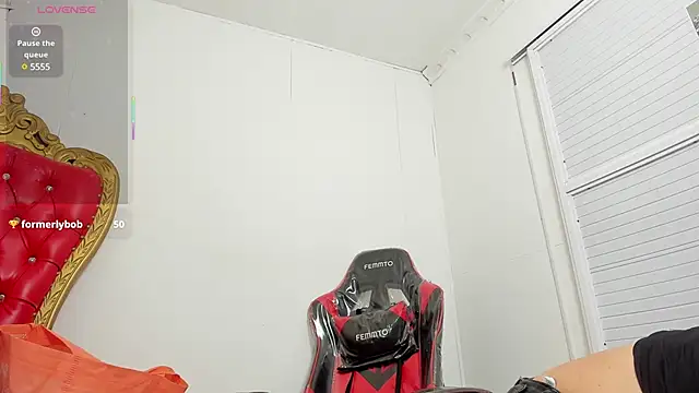 Cleopatra Trans online show from January 25, 2025, 6:35 pm