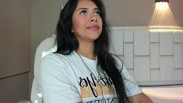  BunnyNaugthy online show from October 4, 2025, 11:52 am