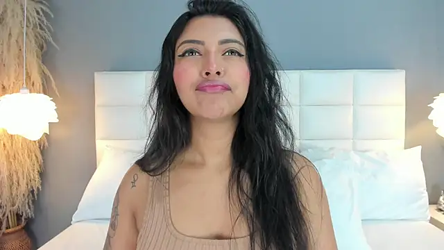  BunnyNaugthy online show from February 9, 2026, 5:06 pm