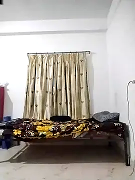 Desi Londa 143 online show from September 19, 2025, 1:07 am