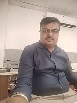 Desi Londa 143 online show from June 3, 2026, 9:01 am