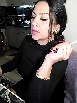 hot-babygirl online show from March 11, 2026, 8:37 pm