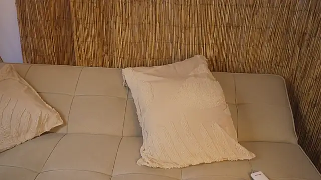 bunnycuteshy online show from April 21, 2026, 12:44 pm