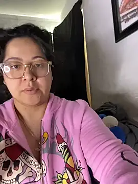 MsConejitaa online show from March 18, 2025, 4:37 pm