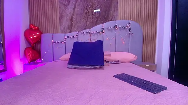 arletmss online show from March 7, 2026, 3:47 am