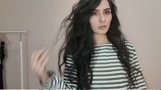 Snapshot of The_Blacksphinxxx chatting on November 14, 2025, 12:26 pm The Blacksphinxxx online show from November 14, 2025, 12:26 pm