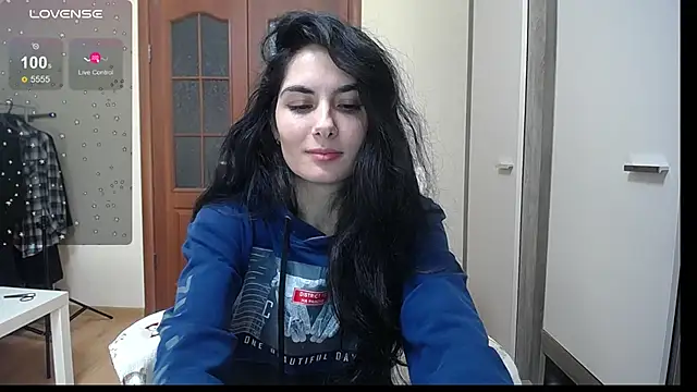 Snapshot of The_Blacksphinxxx chatting on January 15, 2026, 2:10 pm The Blacksphinxxx online show from January 15, 2026, 2:10 pm