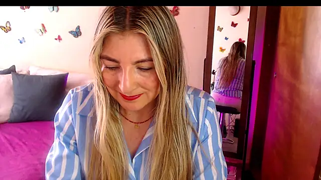 Jolie-Mature online show from November 8, 2025, 7:56 pm